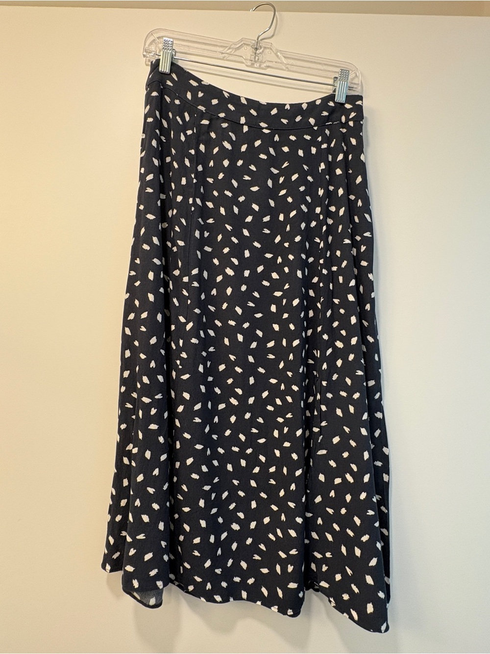 LOFT Women’s Blue and White Printed Midi Skirt